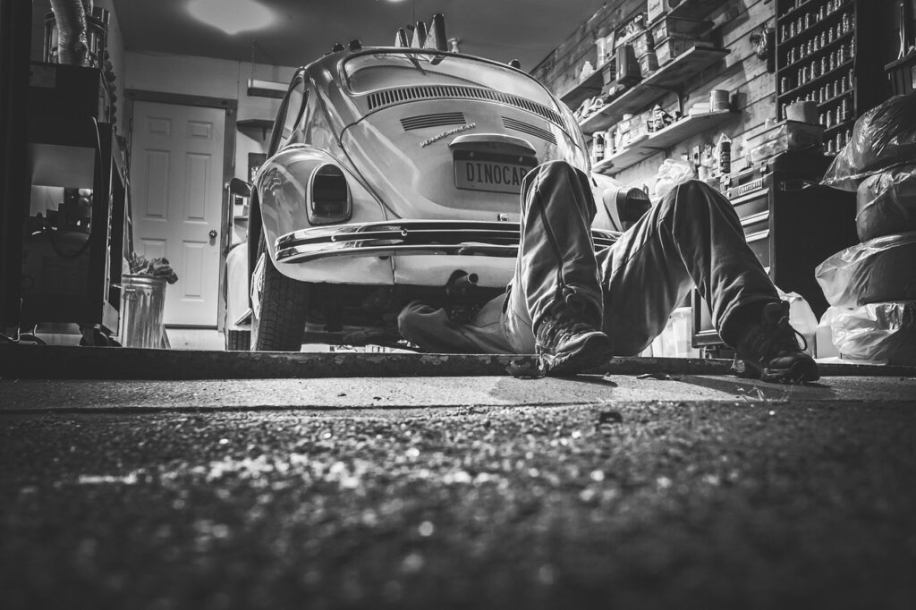 自動車保険の代理店利用におけるメリットとデメリットは？