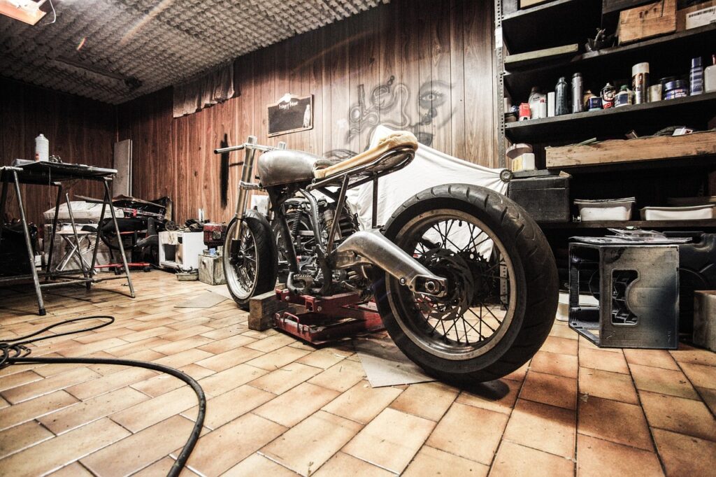自動車保険におけるバイク特約のメリットとは？