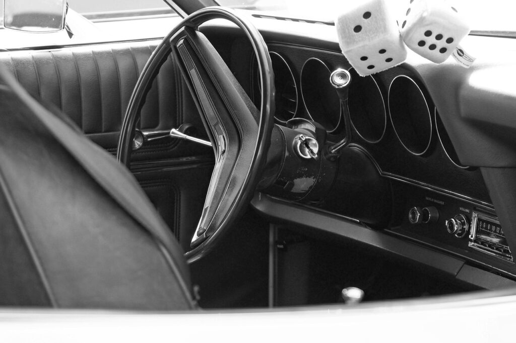 自動車保険で外国車を対象にした補償条件は何ですか？